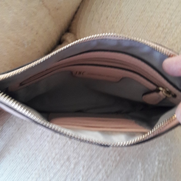 INC Wistlet - Picture 2 of 2